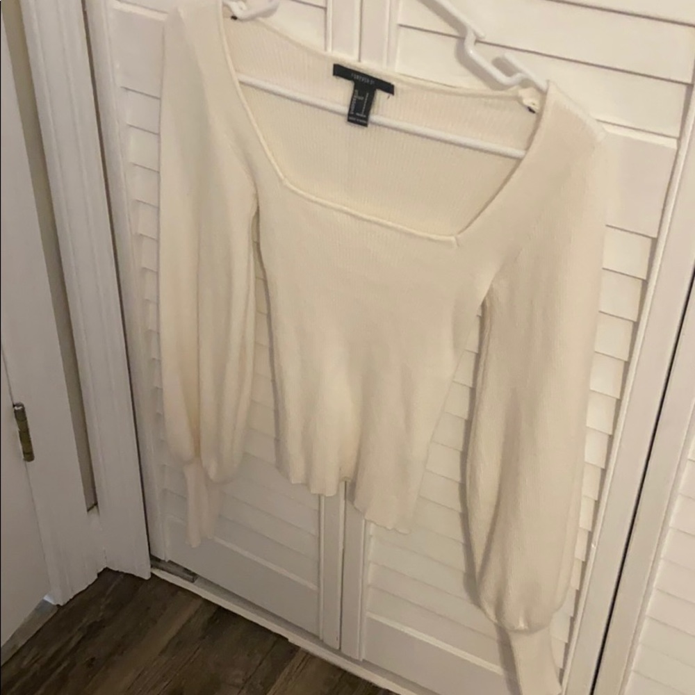 NWOT cream sweater
